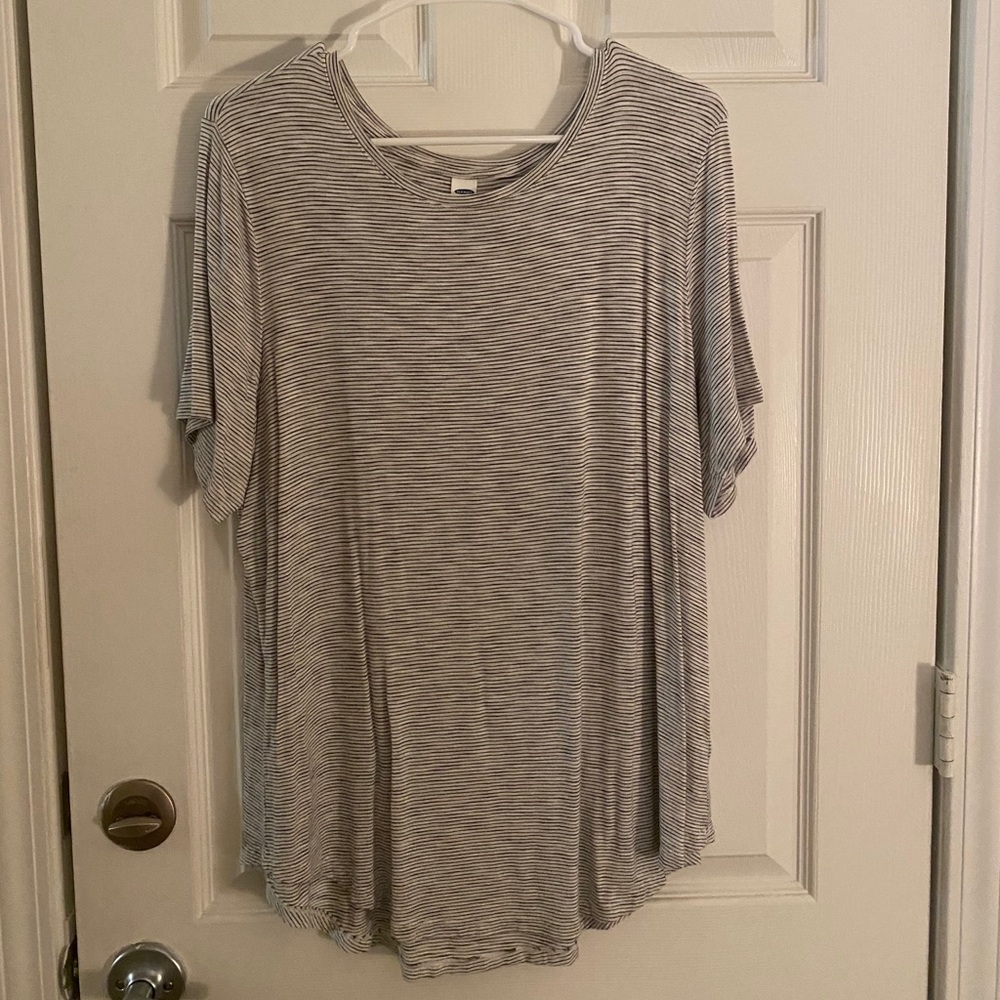 oversized striped tee